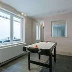 Casiola - Beautiful And Spacious Vacation With Parking Blankenberge