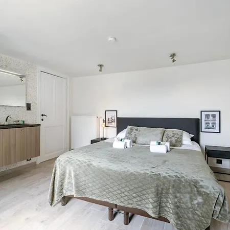 Semesterbostad Huswell - Beautiful And Spacious Vacation With Parking *