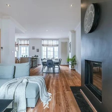 펜션 Huswell - Beautiful And Spacious Vacation With Parking