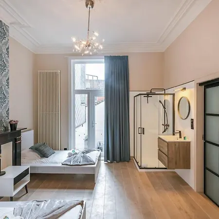 Semesterbostad Huswell - Beautiful And Spacious Vacation With Parking *