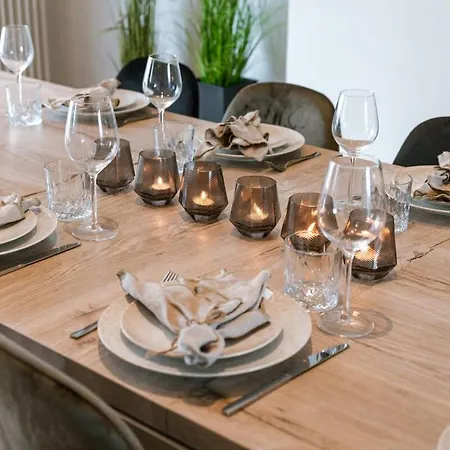 Huswell - Beautiful And Spacious Vacation With Parking Blankenberge