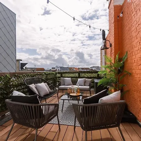 Huswell - Beautiful And Spacious Vacation With Parking *