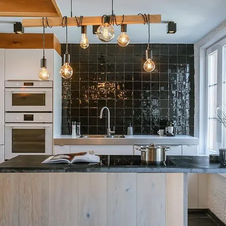 Huswell - Beautiful And Spacious Vacation With Parking בלנקנברג