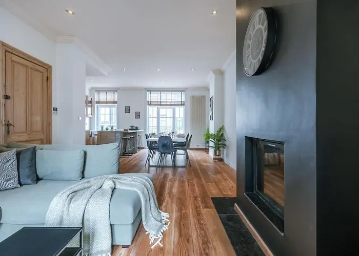 Huswell - Beautiful And Spacious Vacation With Parking Blankenberge