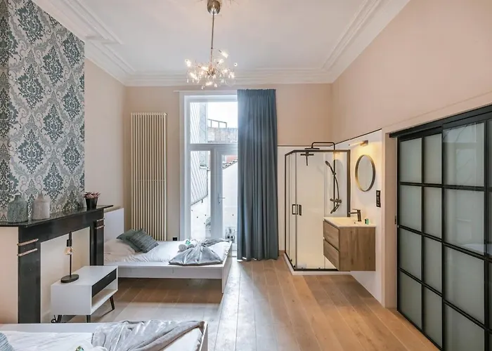 Hébergement de vacances Huswell - Beautiful And Spacious Vacation With Parking *