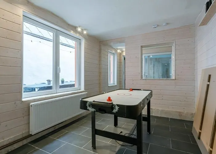 Huswell - Beautiful And Spacious Vacation With Parking בלנקנברג